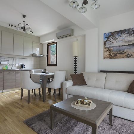Apartments Lora Jadranskij Put Budva Dış mekan fotoğraf