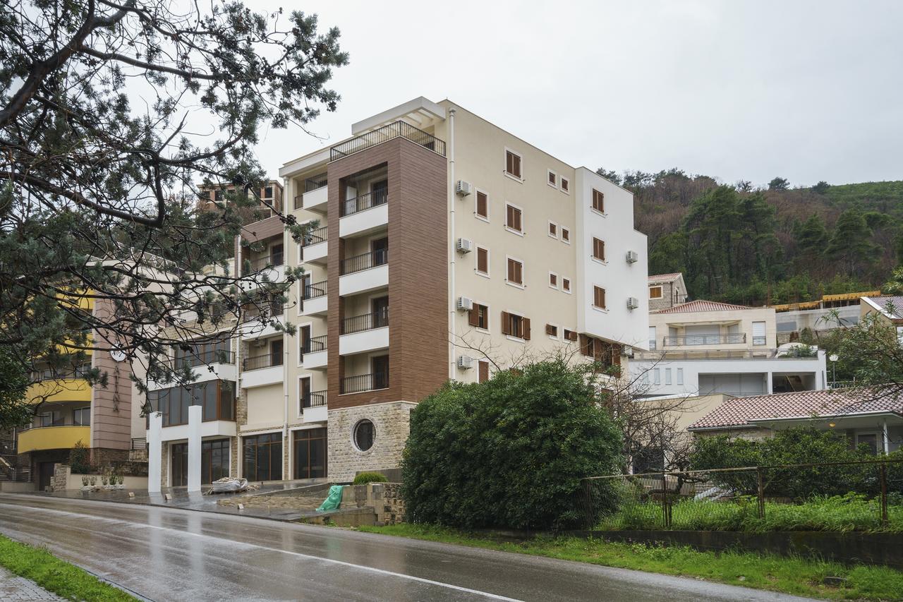 Apartments Lora Jadranskij Put Budva Dış mekan fotoğraf